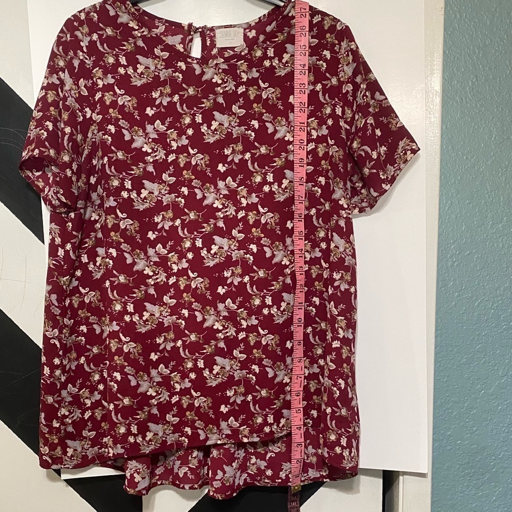 Sienna Sky Women's Top Size M - Picture 5 of 8